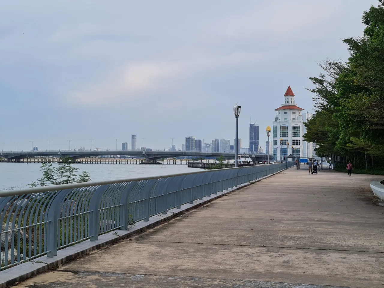 Straits Quay_3.jpg
