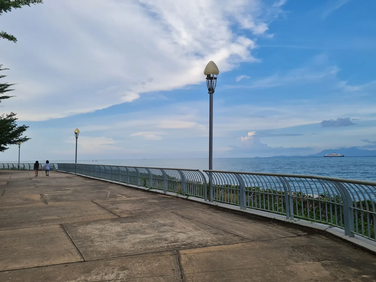 Straits Quay_2.jpg