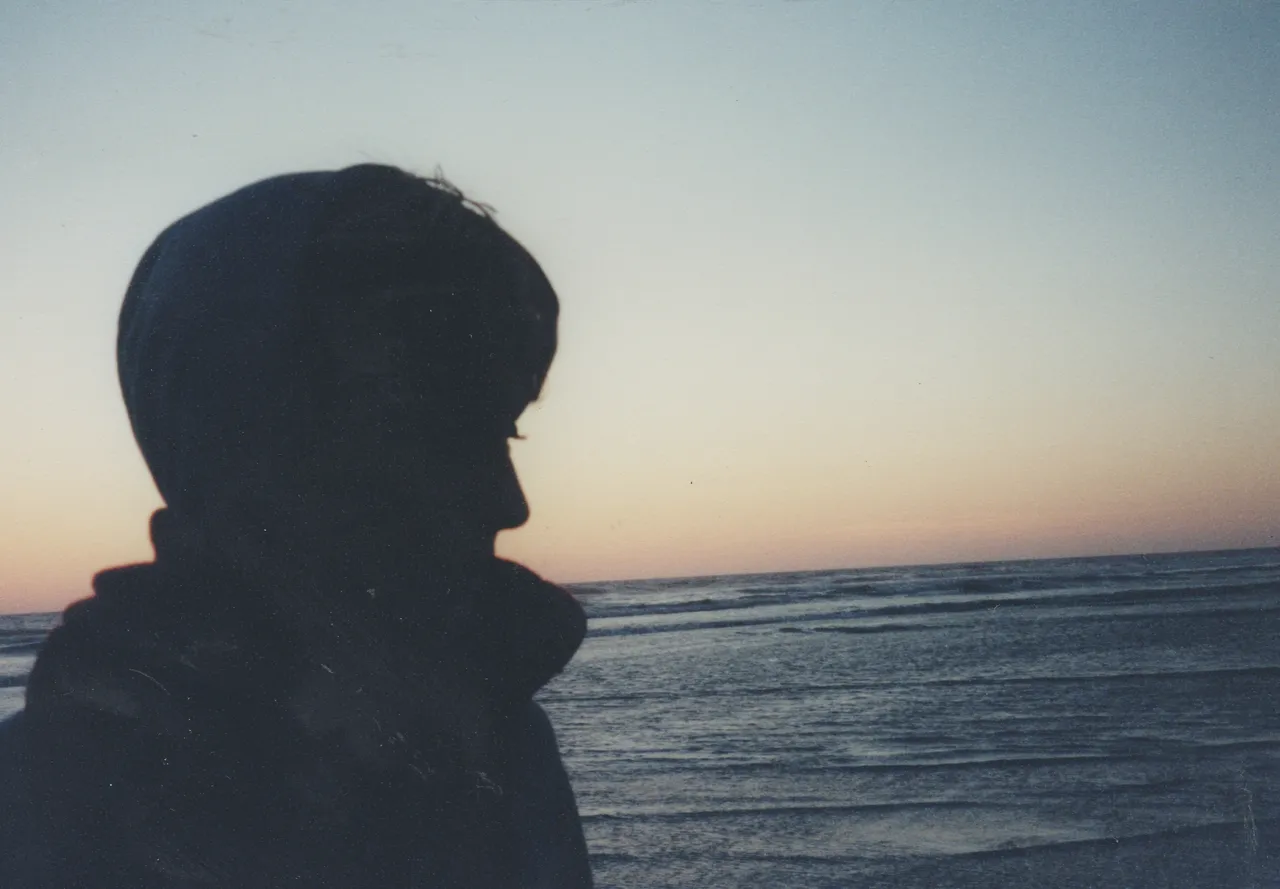 2000's maybe - Beach Sunset 02.jpg