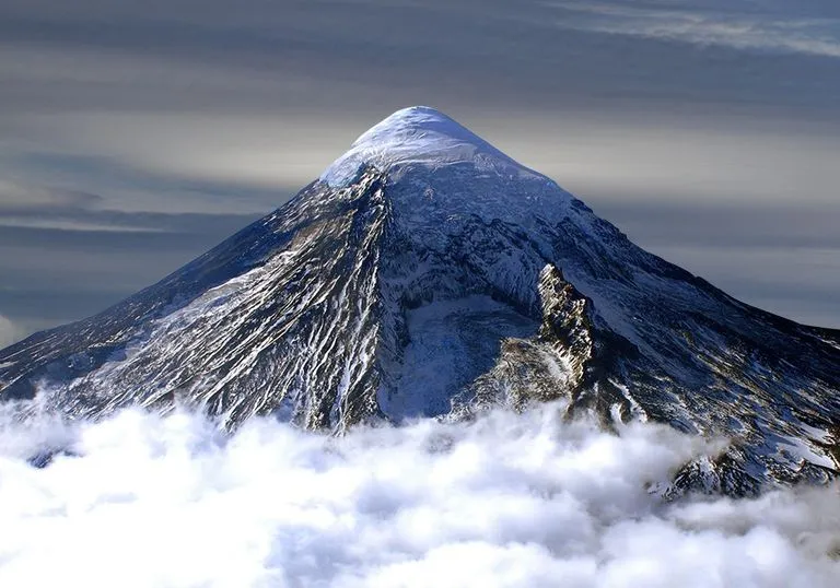 accidente-en-el-volcan-lanin-21692-2_768.jpg