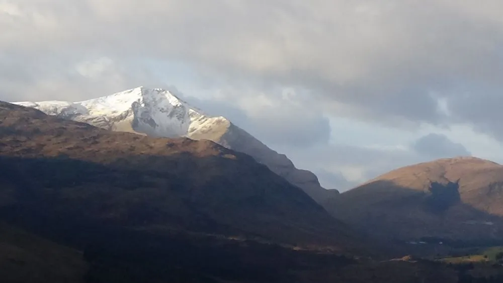 7 Ben Lui with snow, closer.jpg