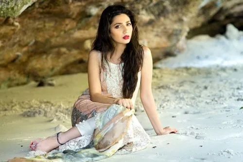 Mahira-Khan-Most-Beautiful-Muslim-Women.jpg