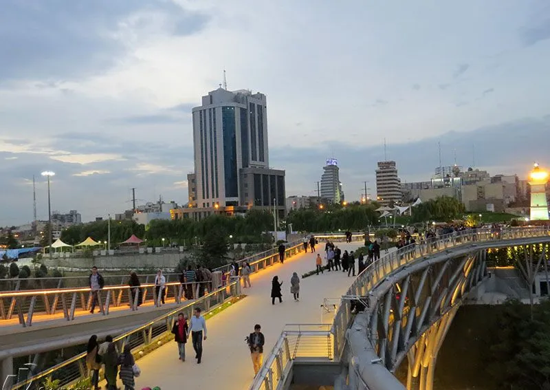 پل-طبیعت-پارک-طالقانی.jpg