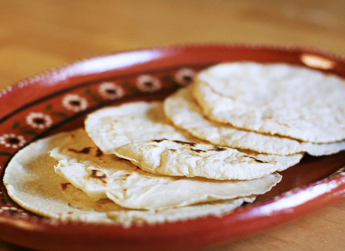 how-to-make-corn-tortillas-horiz-a-1200.jpg