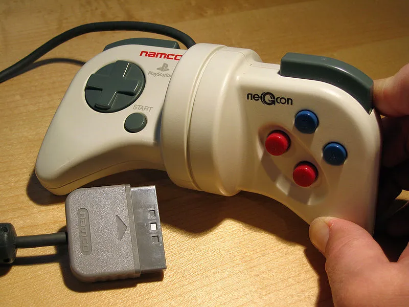 800px-Namco_neGcon_controller_-_Twisted.jpg
