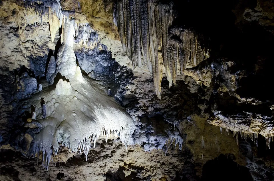 Stalactites