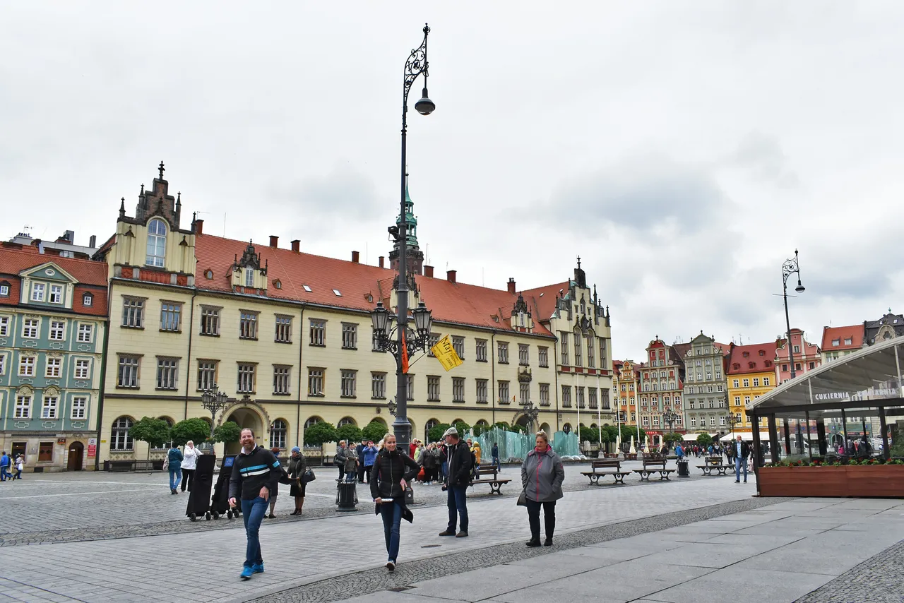 Wroclaw rynek 4.jpg