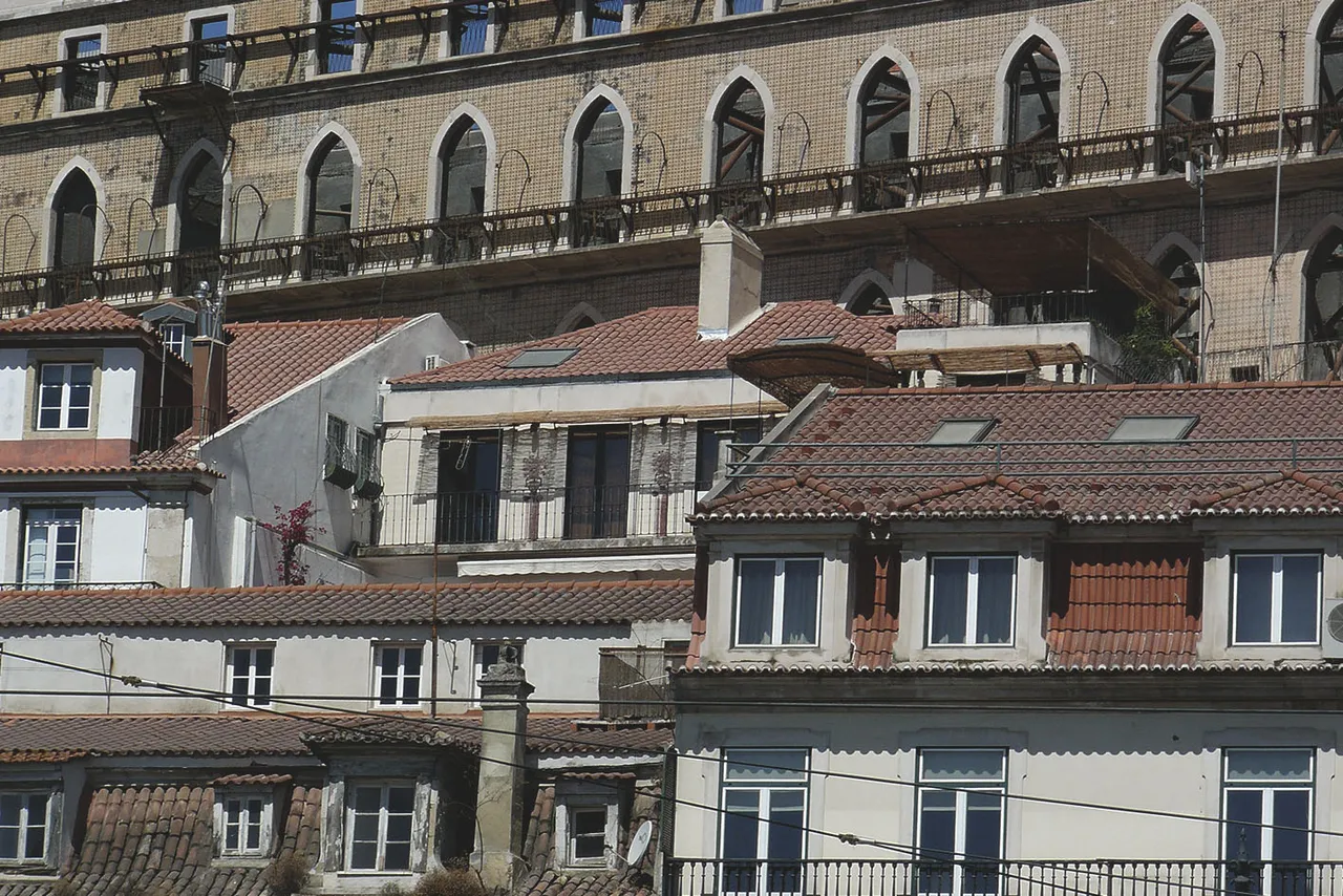 Lisbon center 4.jpg
