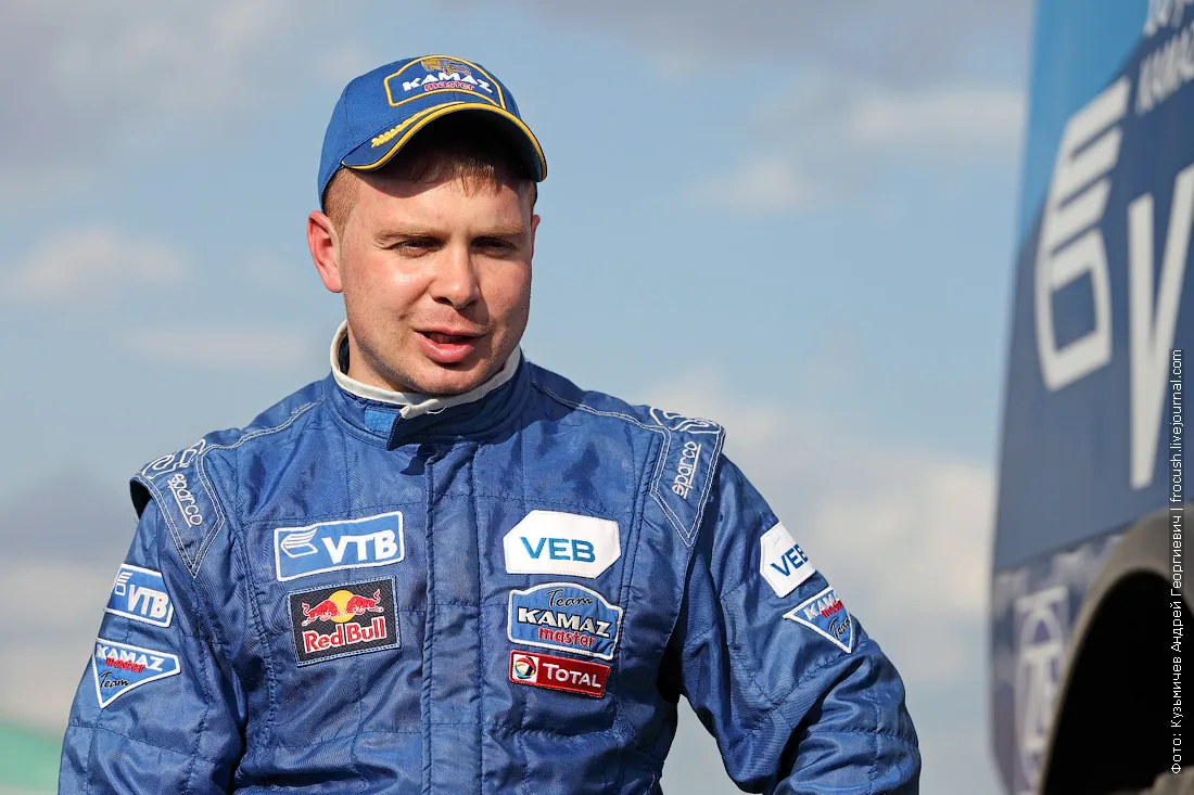 Eduard Nikolayev, the pilot of the KAMAZ-master team