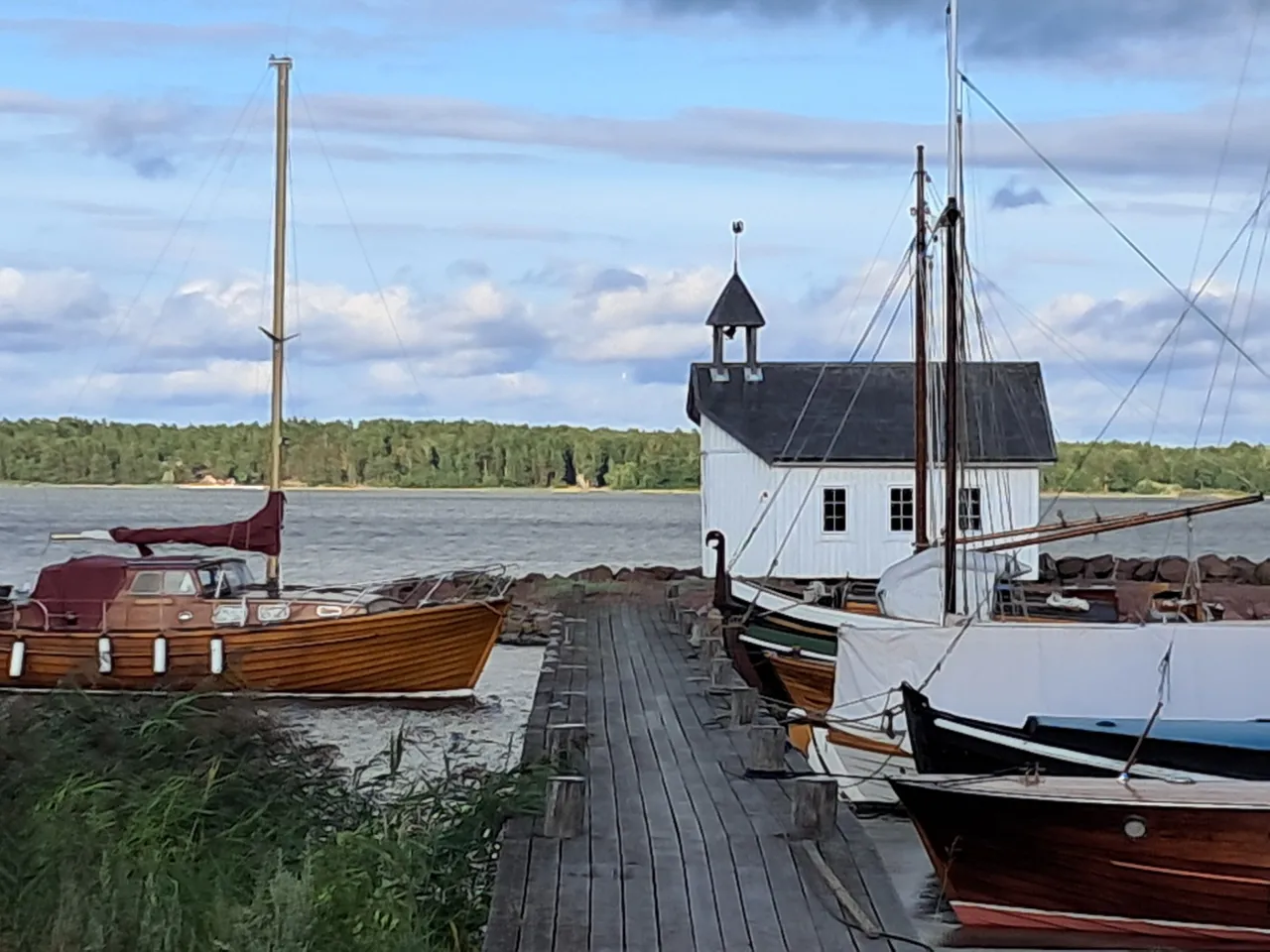 The harbour church