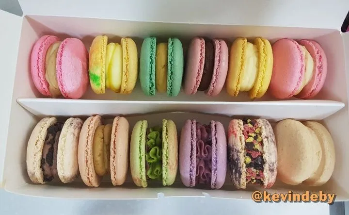 macaron cent1.jpg