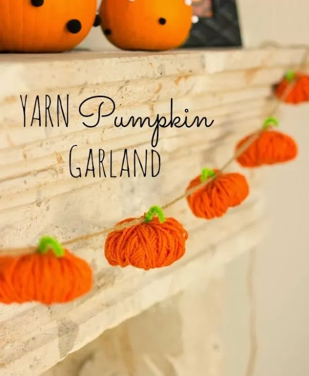 Yarn Pumpkin Garland