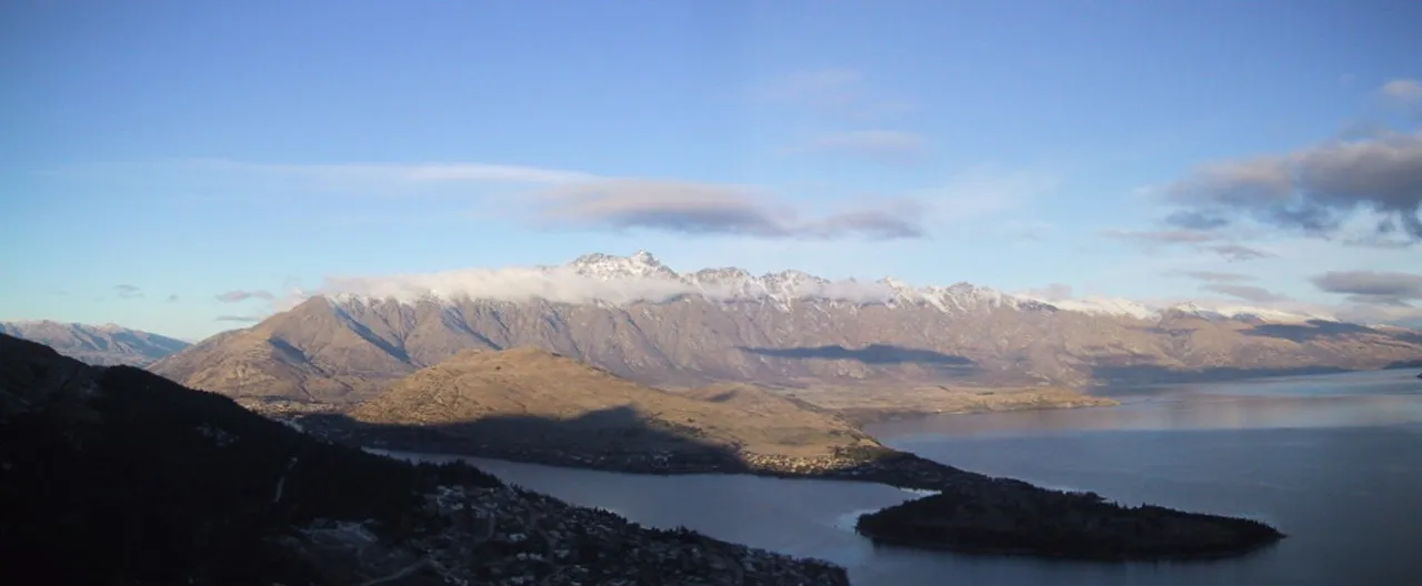 new zealand - view from bobs peak