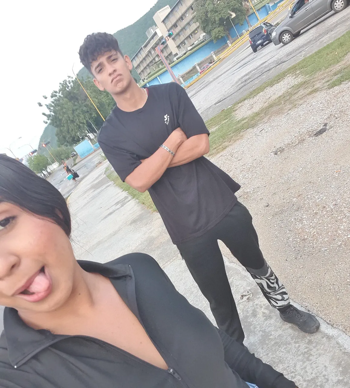 6zLDma1ErzTMEV8L_PXL_20250518_183559337.webp