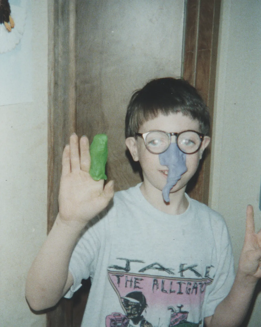 1998 apx Joey Elephant Play-Doh Face.png
