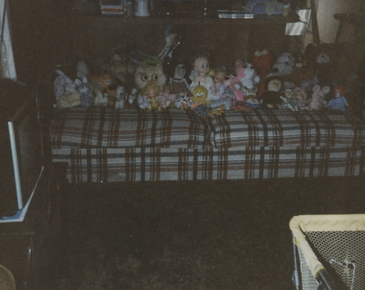 Stuff Animals 1985-07 and 1991-12-31-1.png