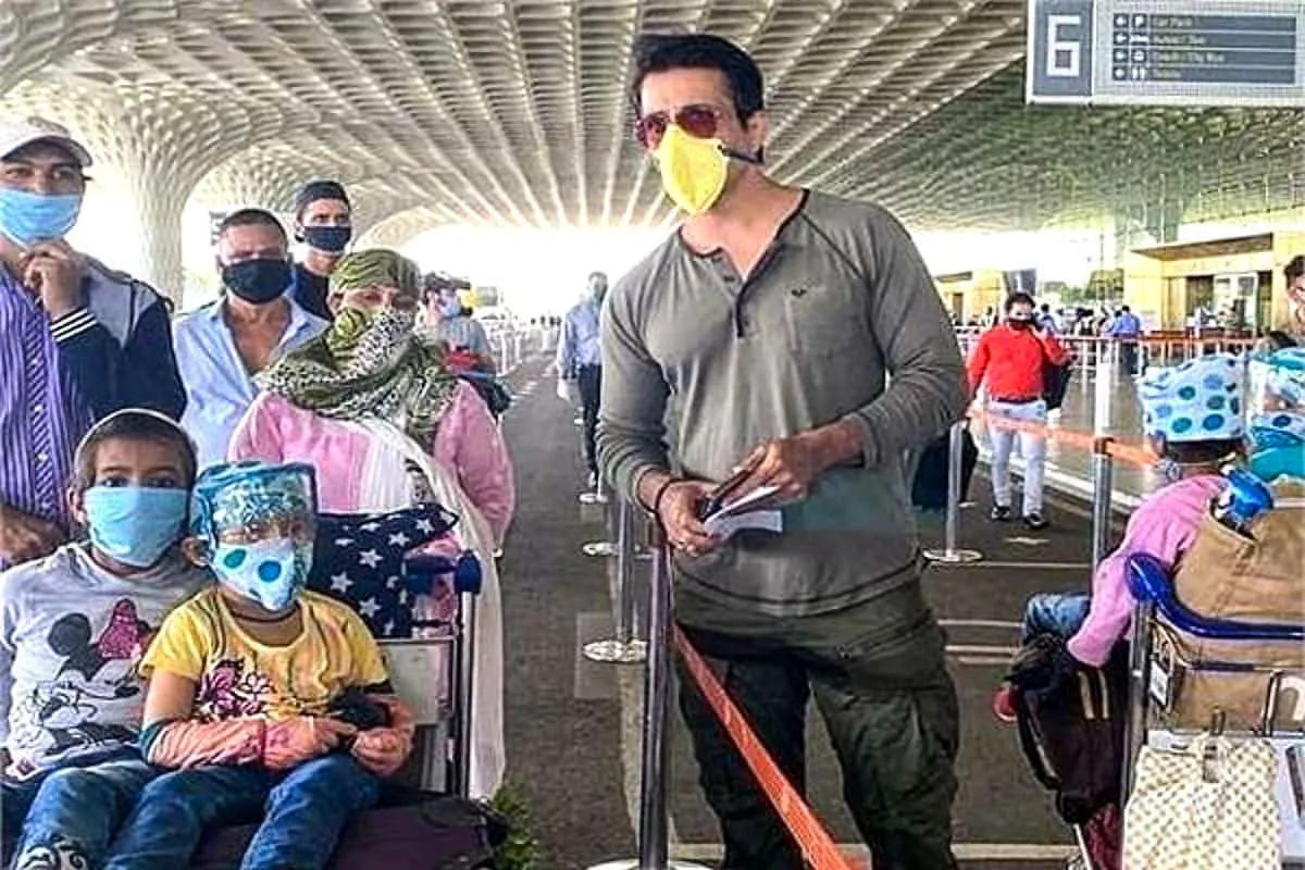 sonu-sood-sends-migrant-workers-home-on-a-plane-main.jpg