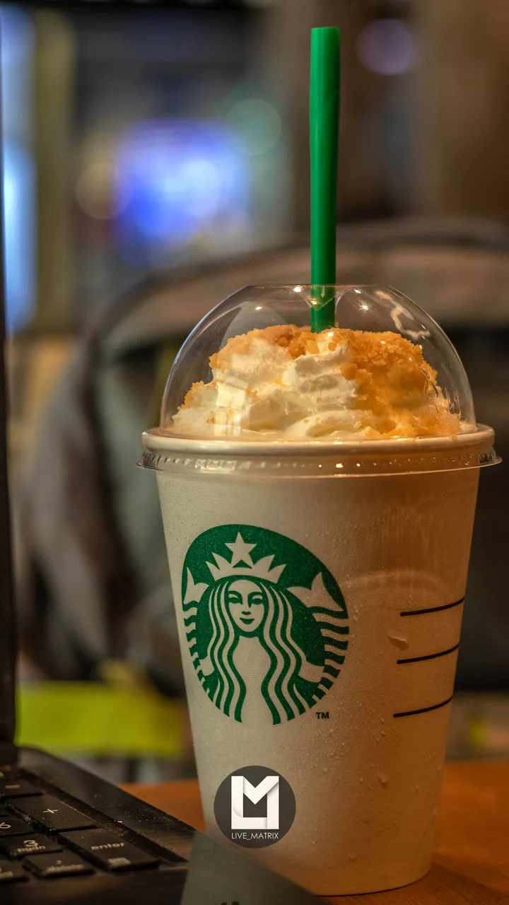 Starbucks 5.jpg