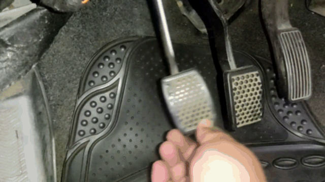 gif_car_01.gif