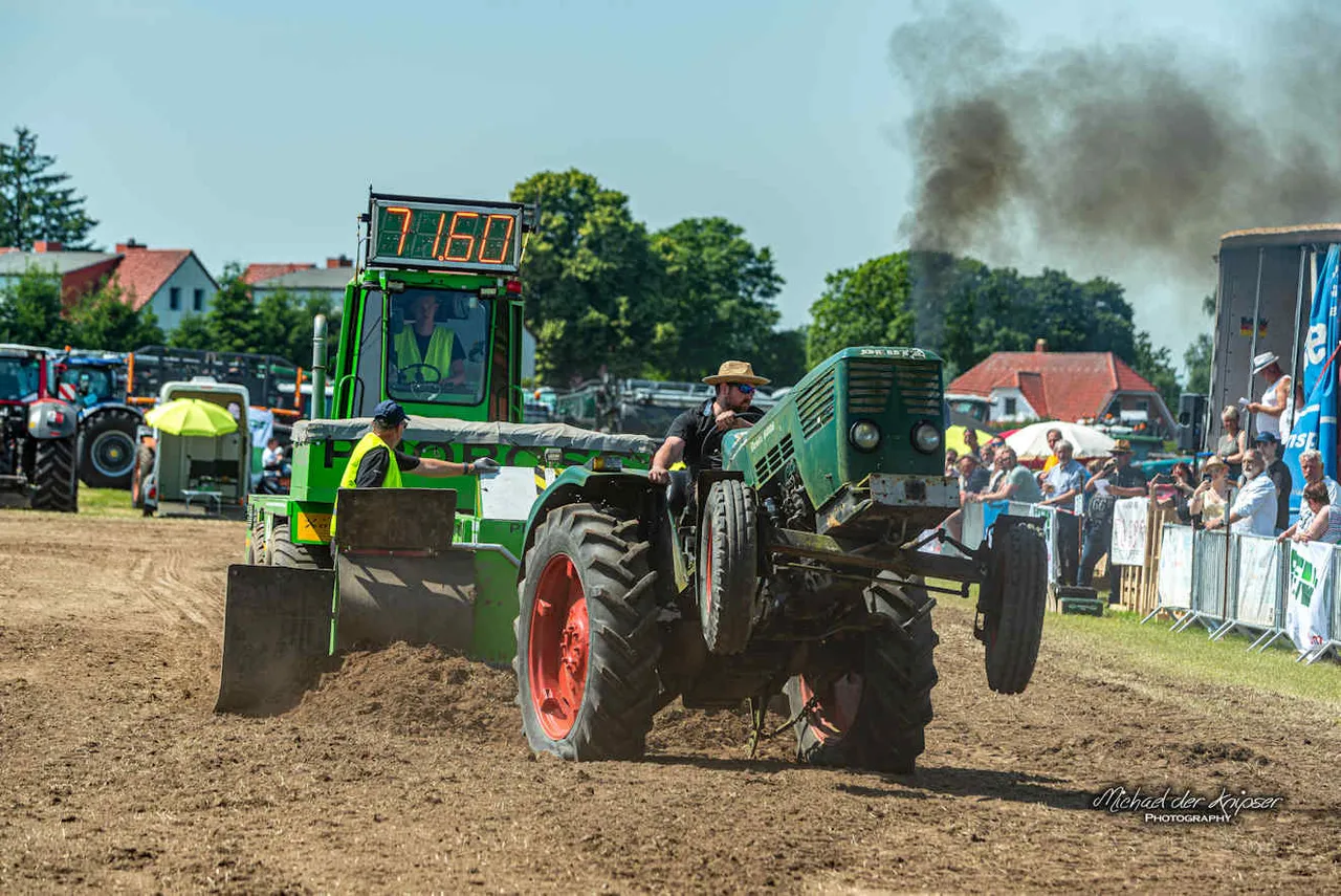 BRF_4277-Verbessert-RR.jpg