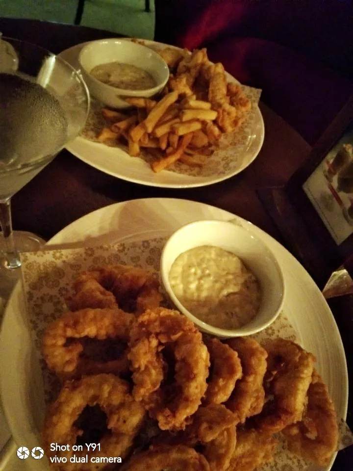food is here.jpg