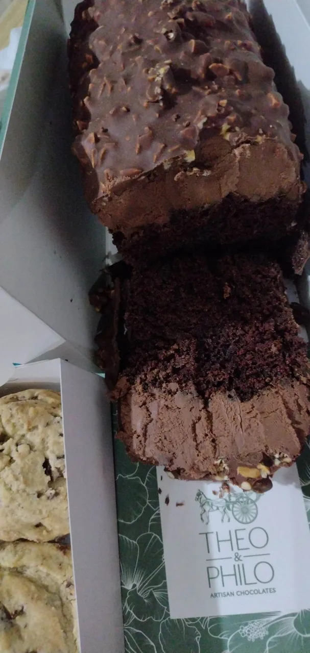 thatheocake.jpg