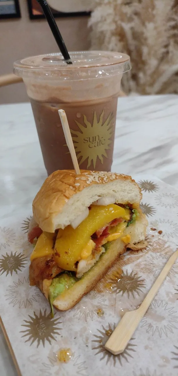 suncafe meals.jpg