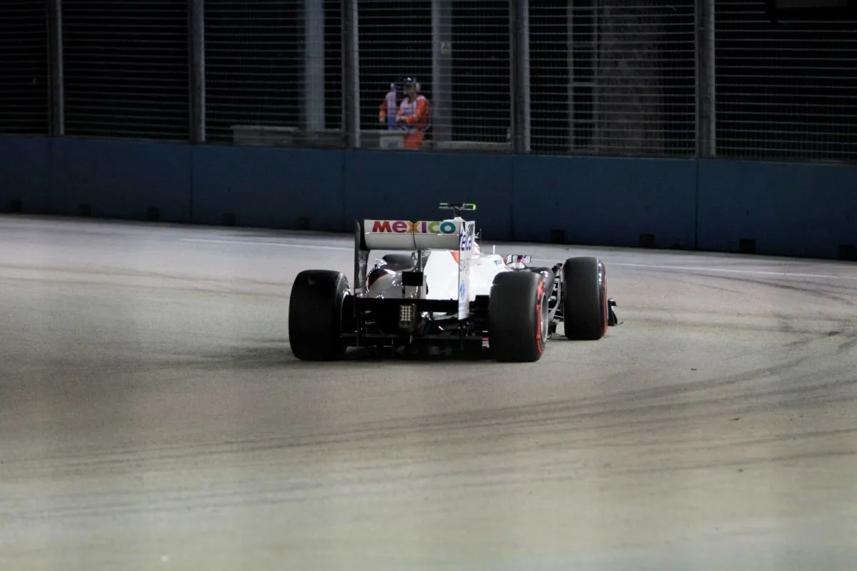 singapore-f1-2011-part2-007.jpg