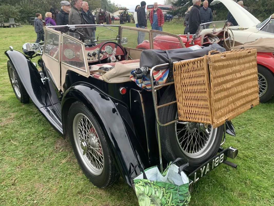 Vintage-Cars-UK-Devon-0040.jpg