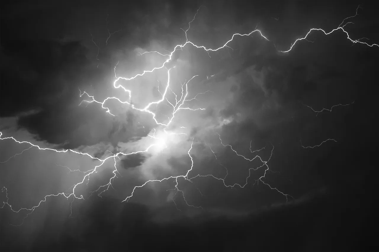 Storms in Ontario Canada- Hive Talks.jpg