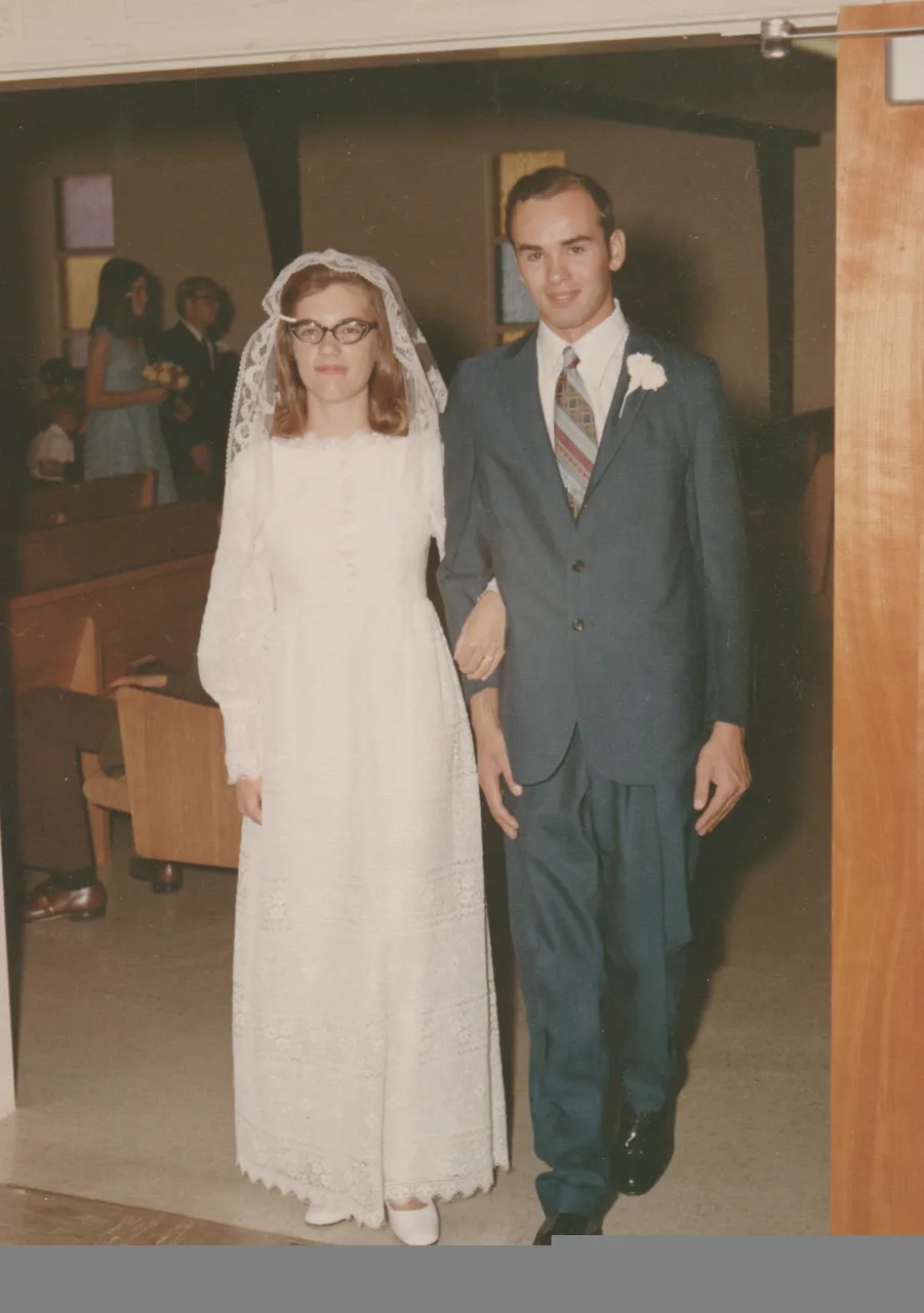 1971-09-04 - Saturday - Wedding Photos-10.jpg