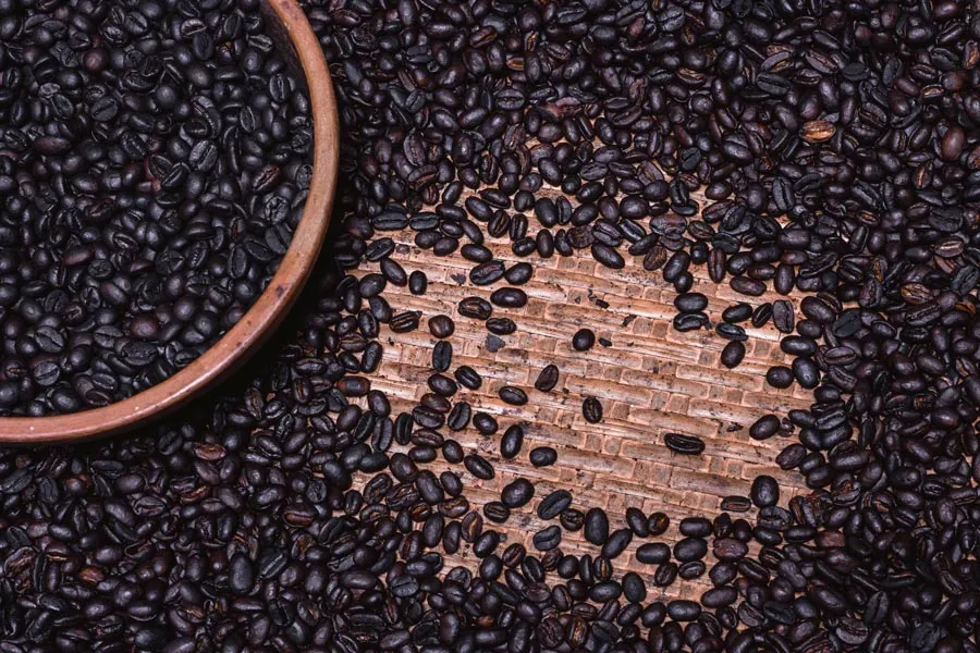 IMG_8246__Manual-coffee-roasting-background_900x600.jpg