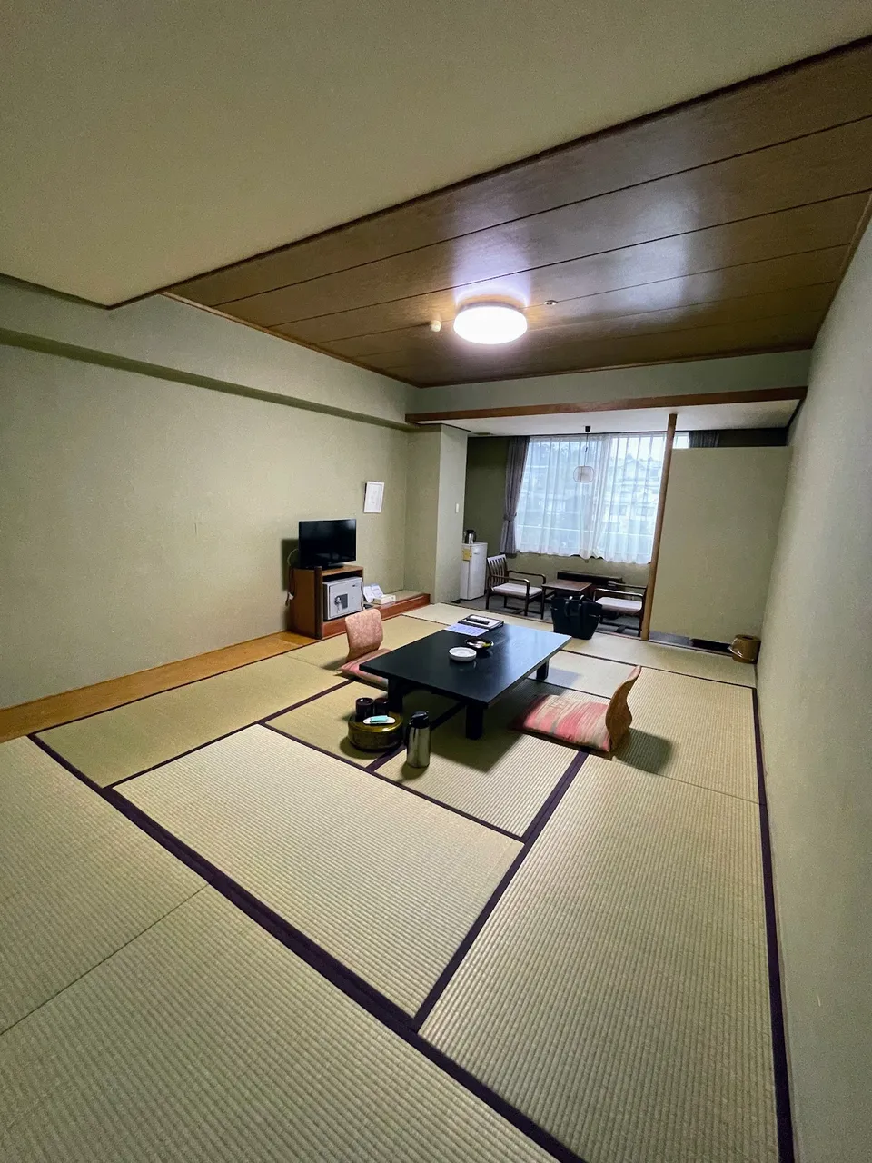 12 Tatami room for us