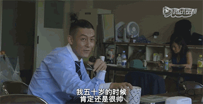 看了陈冠希爸爸，才知道为何他这么帅，女儿跟他小时候好像啊！