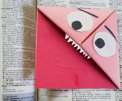 My Googly Book Mark Find by @julieabbi2