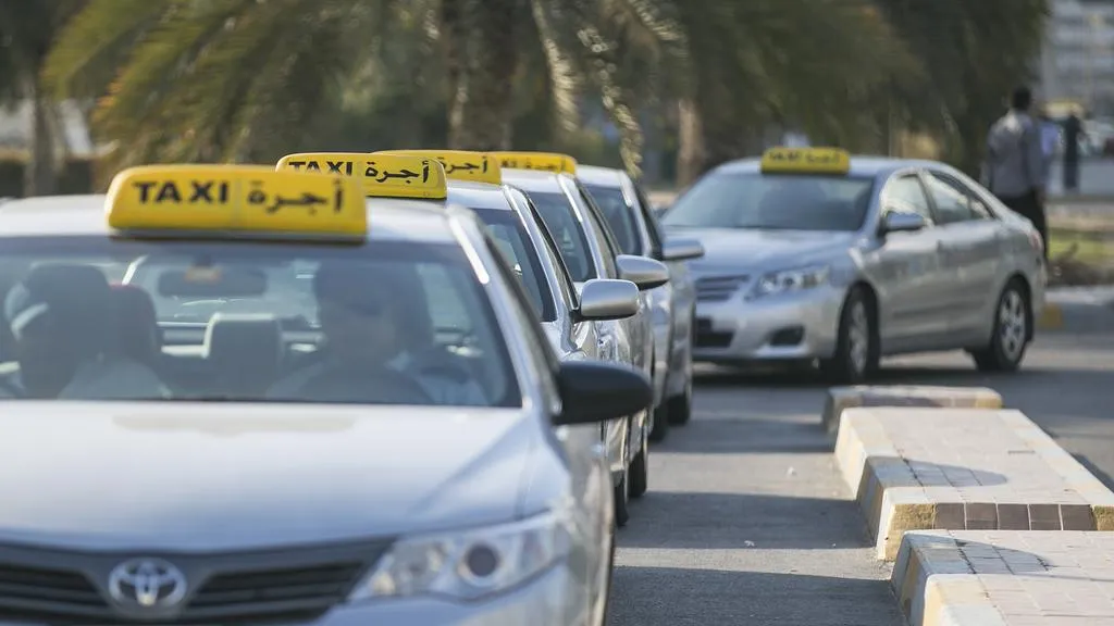taxis.jpg