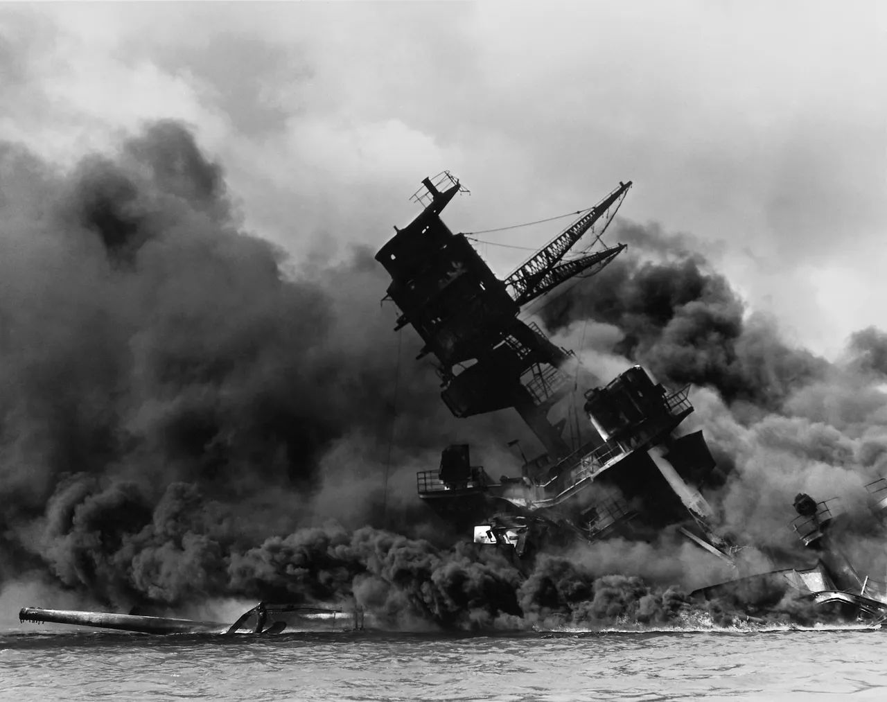pearlharbor67756_1920.jpg