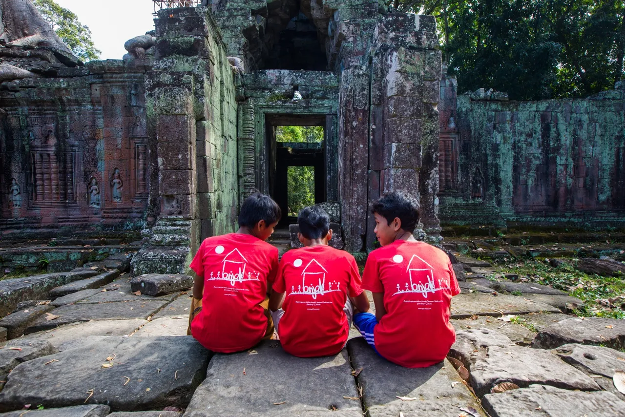paulpichugincambodia55.jpg