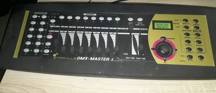 dmxmaster1.jpg
