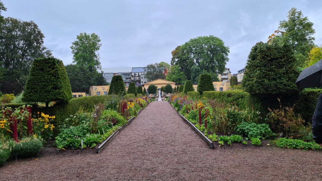 The entrance of the garden