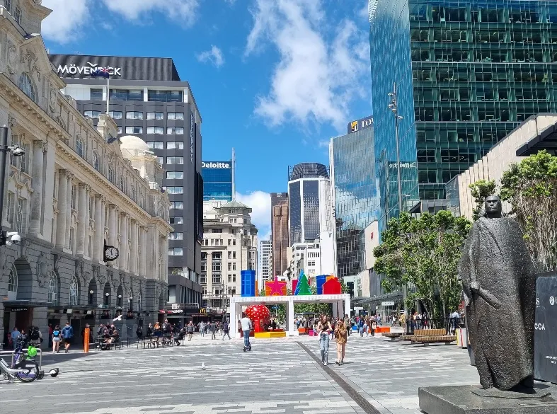 It was so exciting to visit New Zealand’s biggest city for the first time. We were only there for a few days but hopefully that would be enough time to check some of the major attractions out.