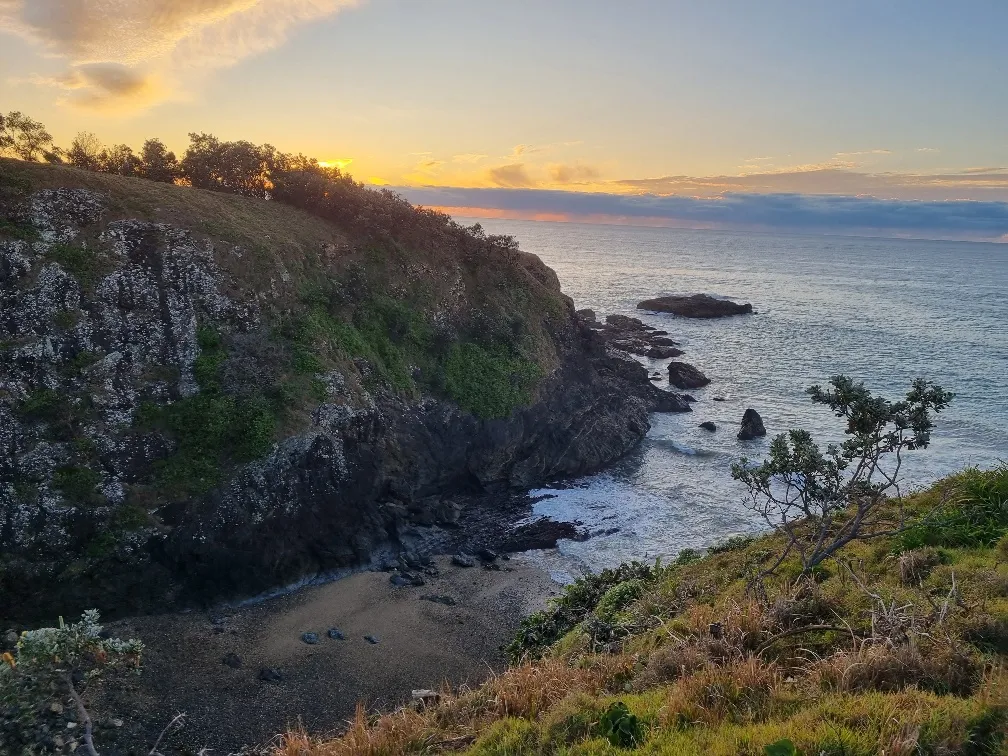 The Local Aboriginal Gumbayngirr people call this place Gumgaliya, the ‘goanna place’.