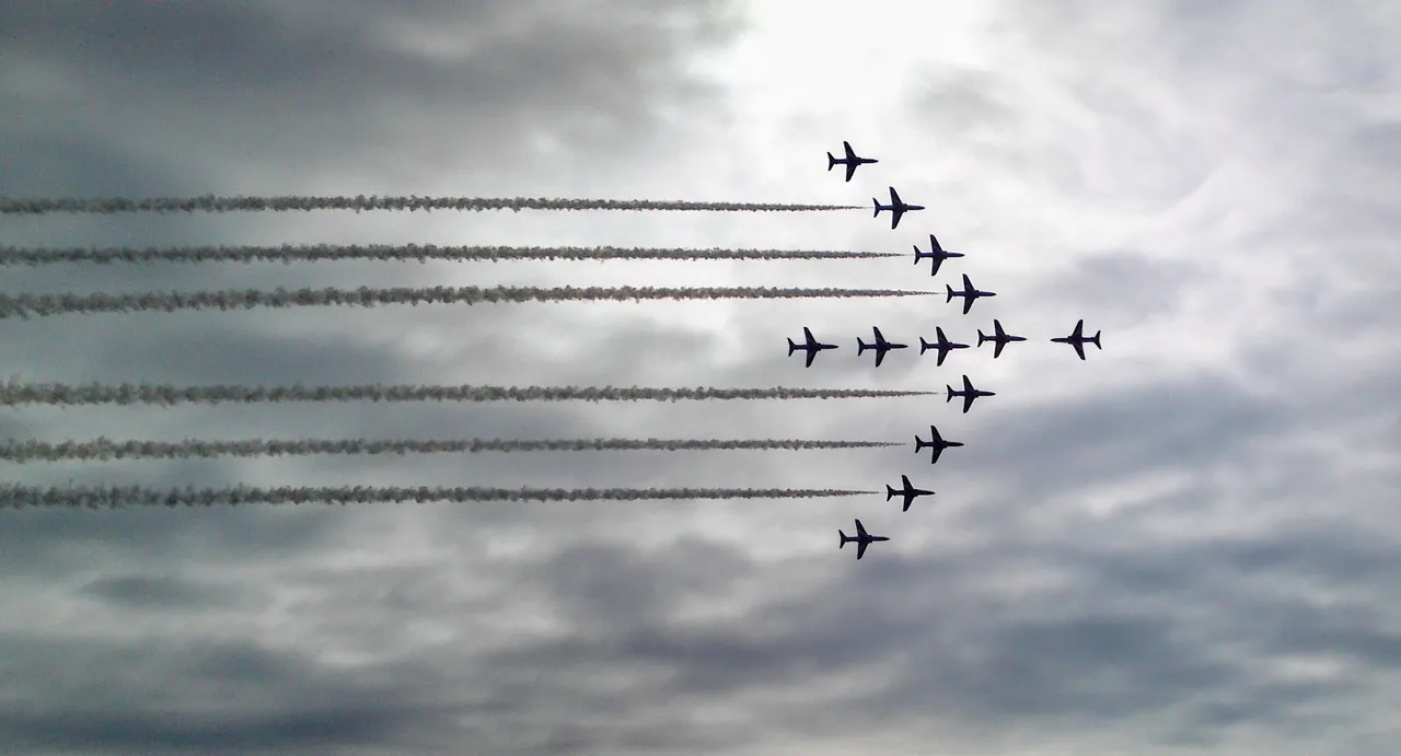 REDARROWS.jpg