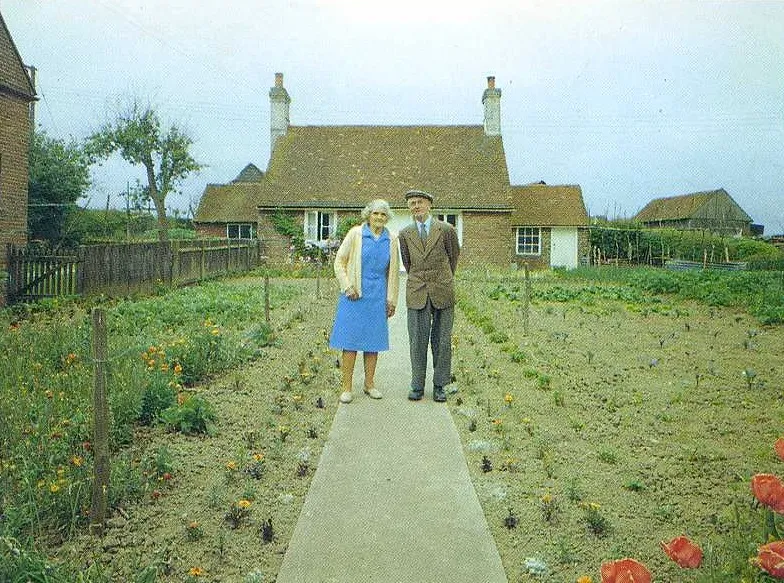 Couple-02.jpg