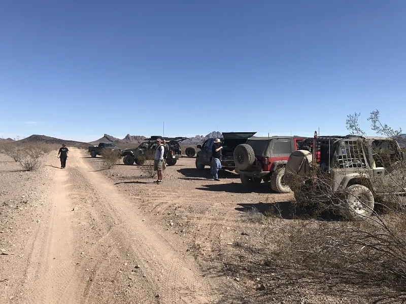 trailside.JPG