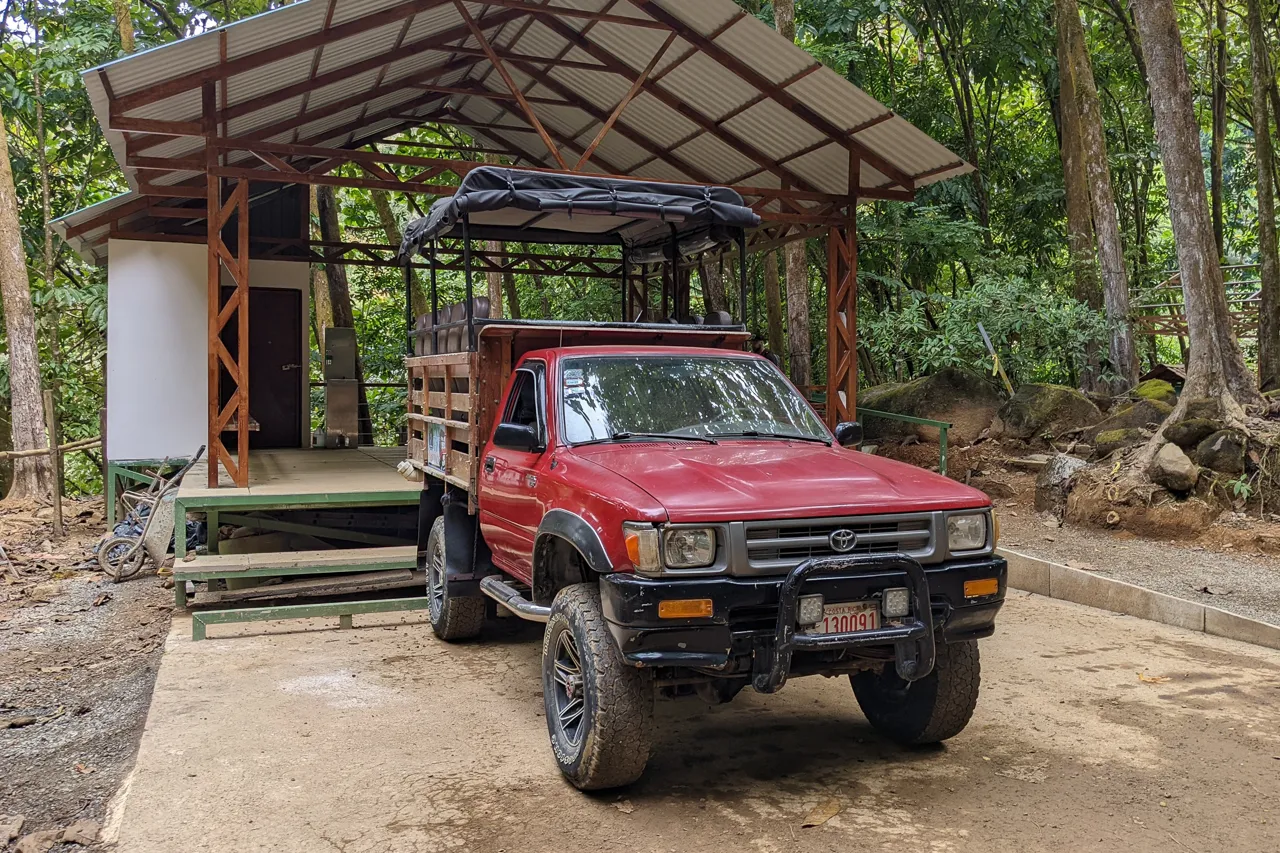 Nauyaca Eco Jeep Tour