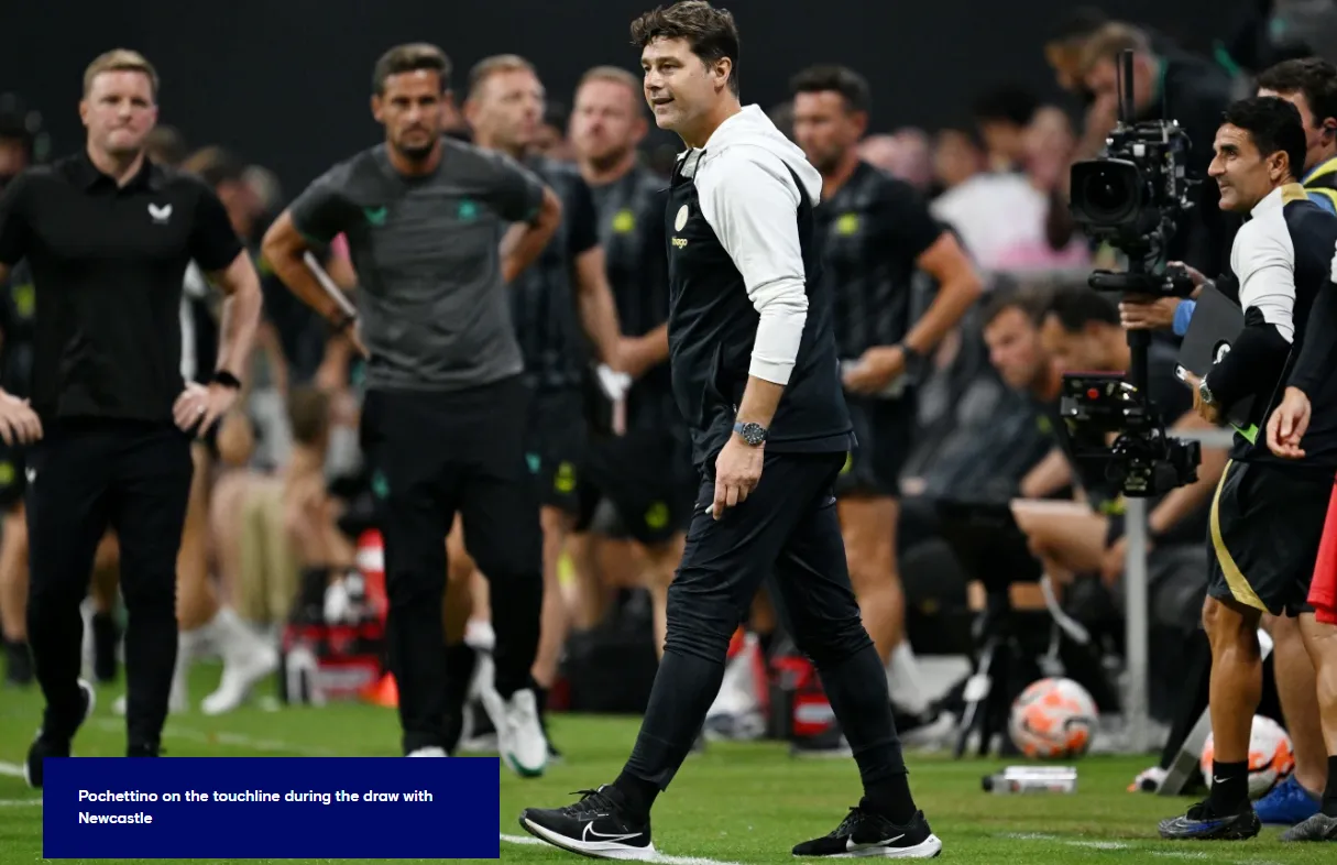 Poch-on-touchline