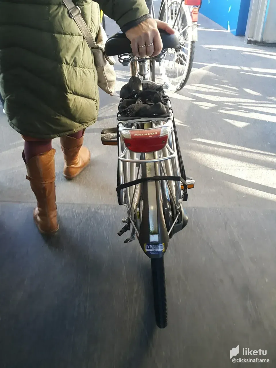 cl892trlw00im14kcgqzobwod_20191031_101012.webp