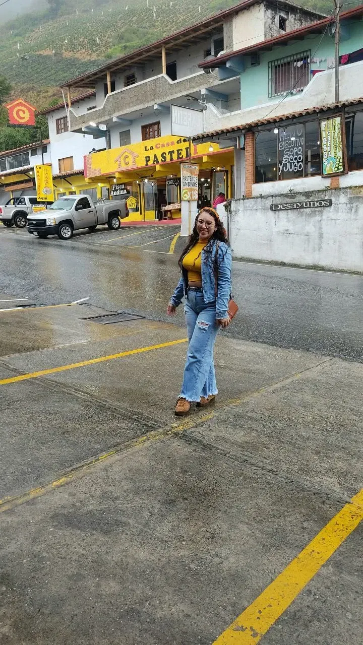 l7RQJOQixzmhWUbX_photo_5136425576712744606_y.webp