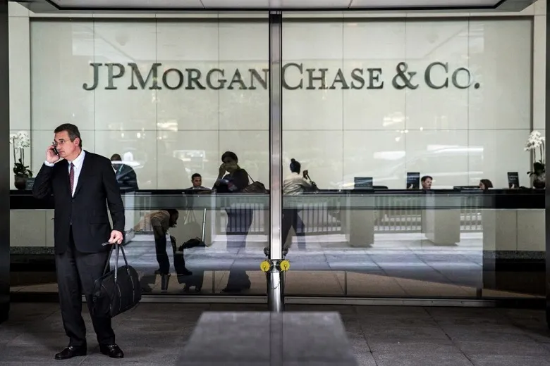 moi-quan-he-yeu-ghet-khong-hoi-ket-cua-jpmorgan-va-crypto.jpg